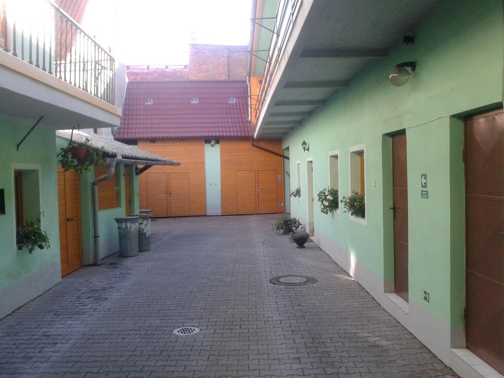 Penzion Netolice Exteriör bild